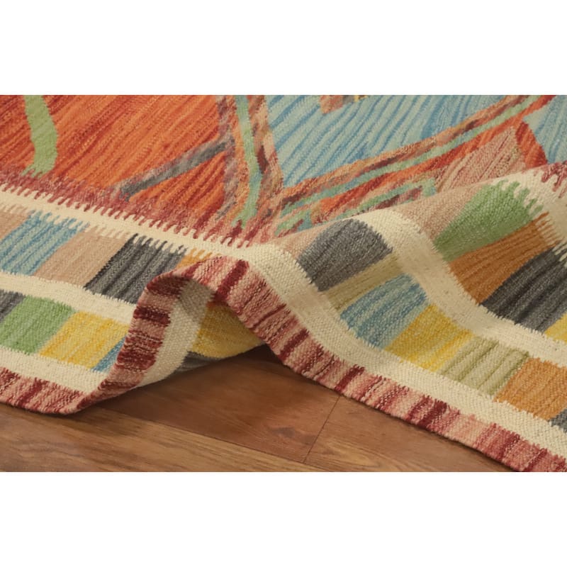 Hand Woven Southwestern Wool Multi-Colored Geometric Area Rug - 5' 11'' X 4' 2''