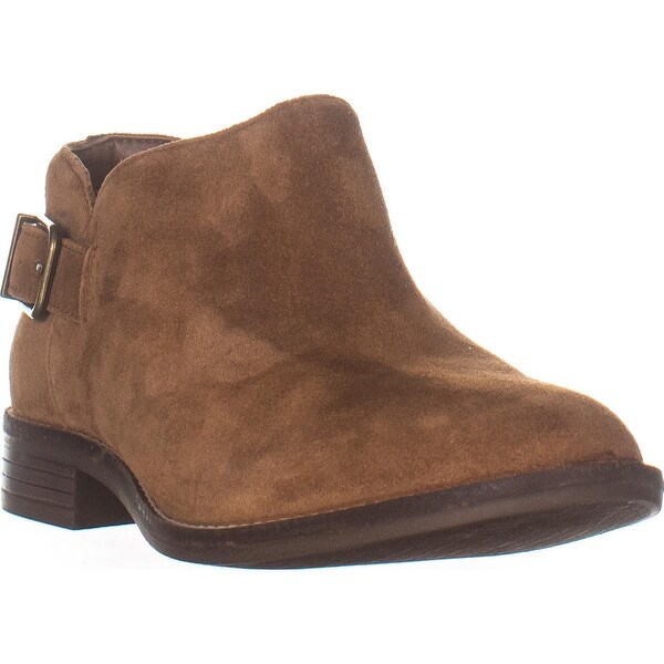 clarks camzin pull bootie