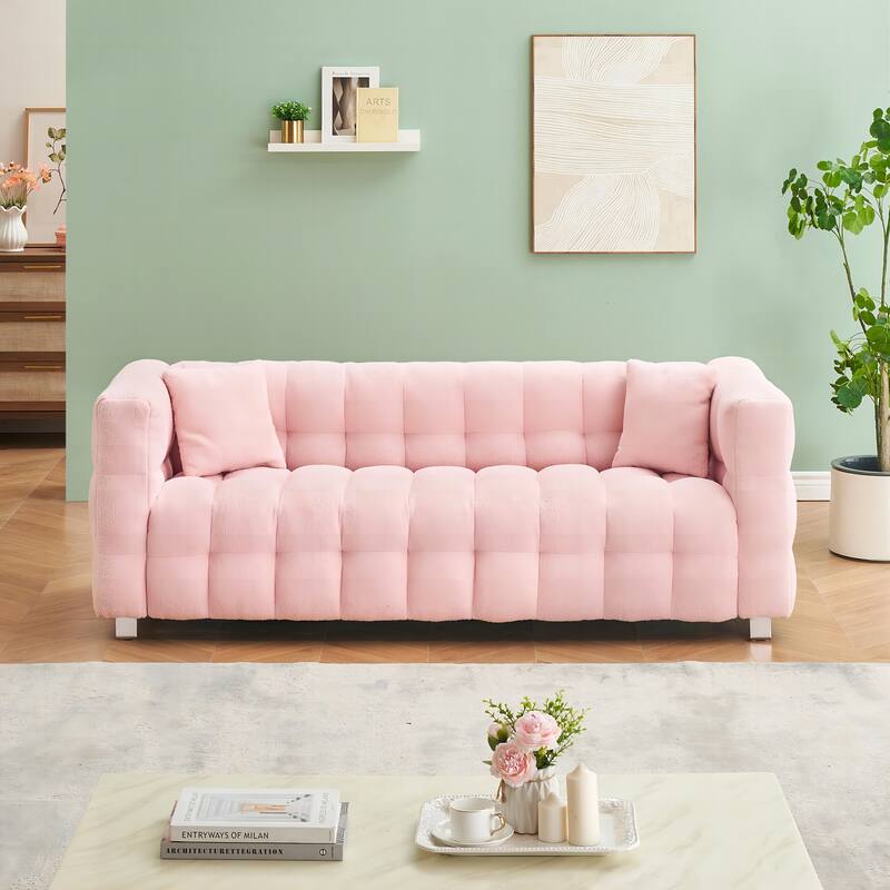 Stylish Fluffy Sofa with Plush Cushions & 2 Throw Pillows - Comfortable 3-Seater Couch