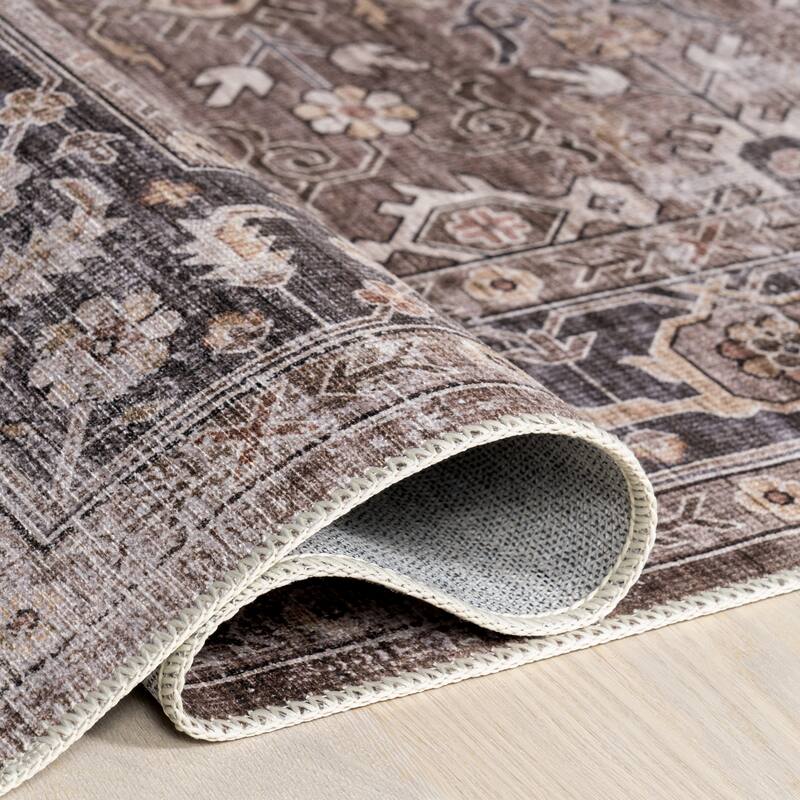 Nuloom Rania SplashGuard Medallion Machine Washable Area Rug