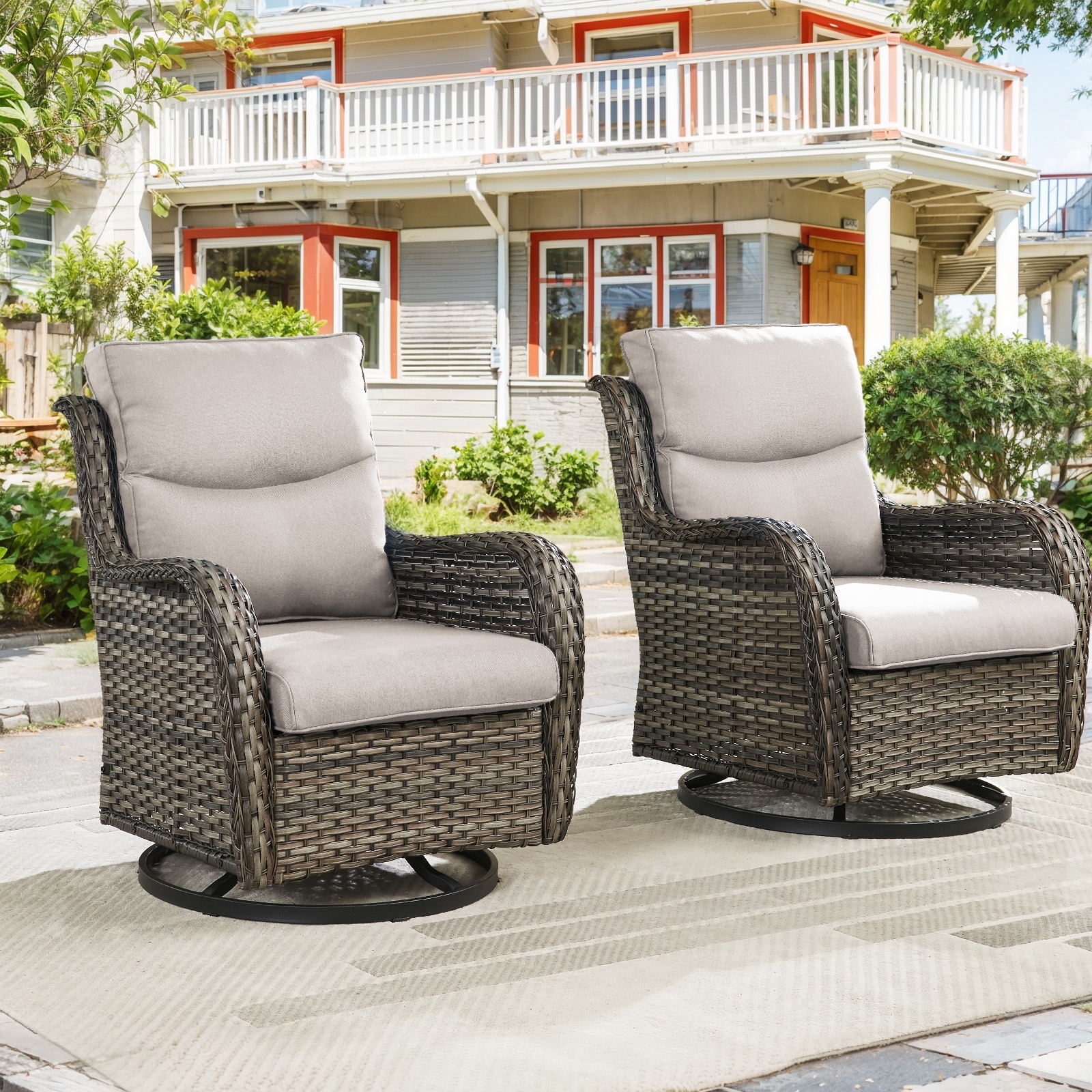 High Back Outdoor Swivel Patio Rattan Chairs
