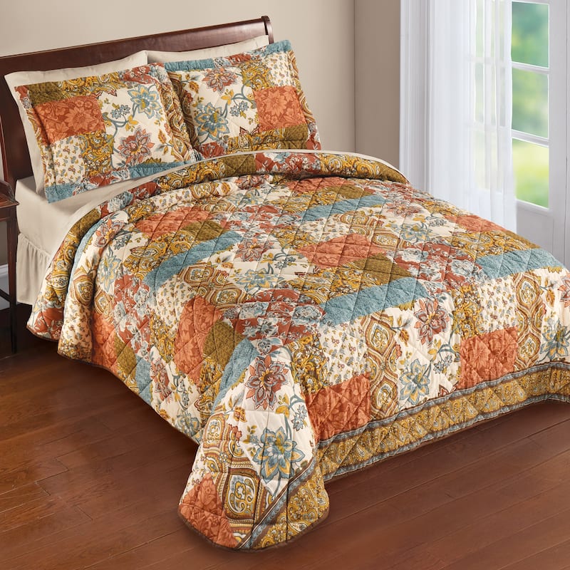 Elegant Arlington Floral Patchwork Quilted Bedspread - Queen