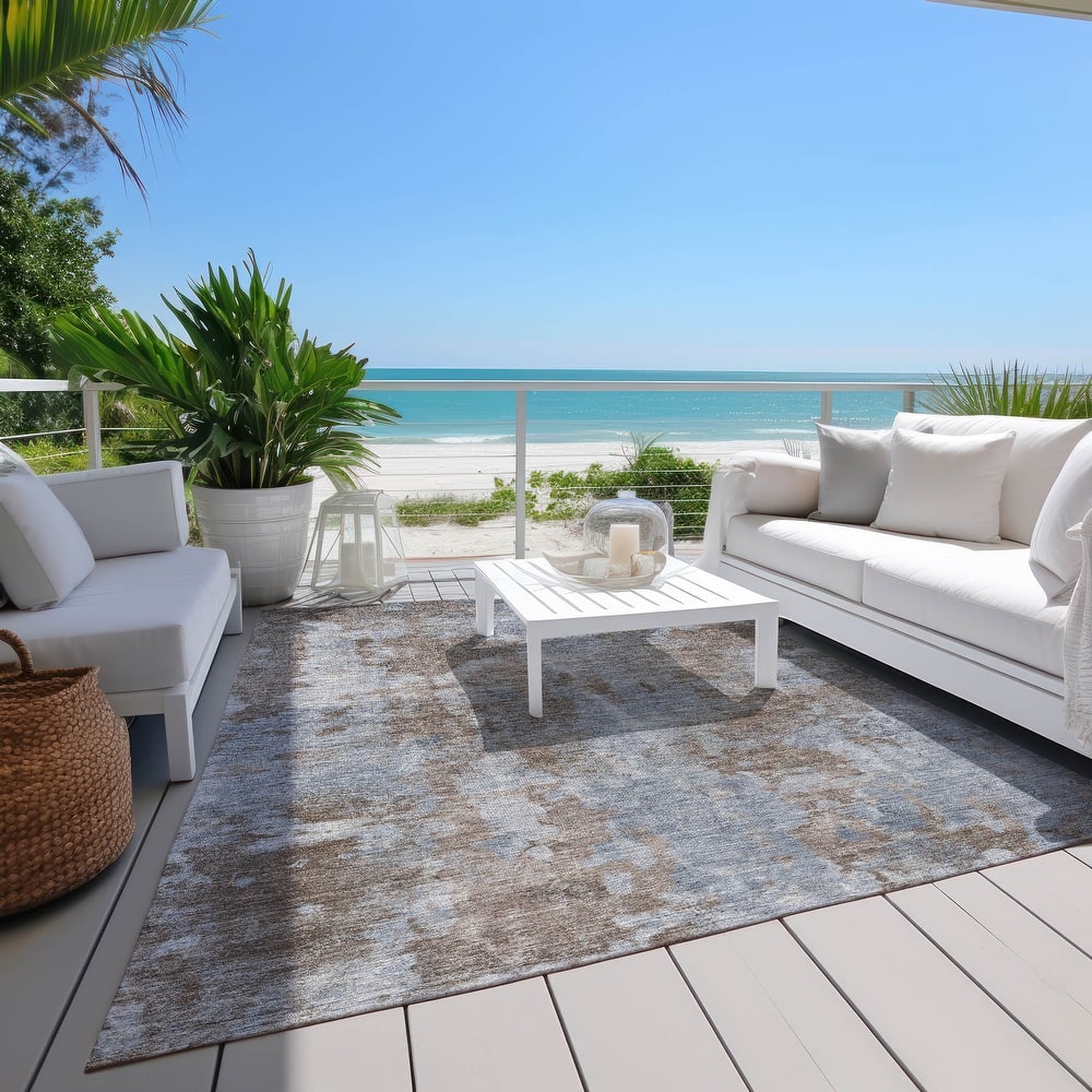 Machine Washable Indoor/ Outdoor Modern Ombre Chantille Rug