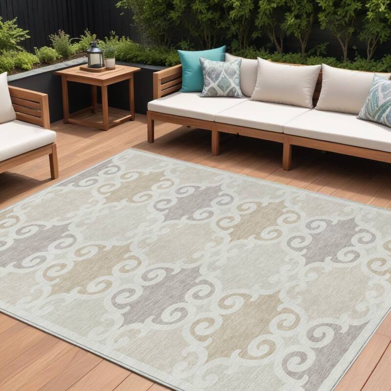 HomeRoots Trellis Transitional Rectangle Outdoor Rug - 10' X 14'