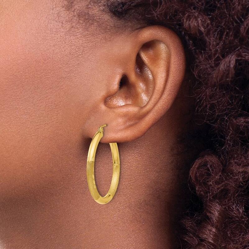 Curata 14k Yellow Gold Satin and Sparkle Cut Round Hoop Earrings - 30x30mm