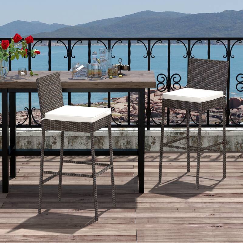 Set of 2/4 Patio Wicker Barstools with Seat Cushion and Footrest