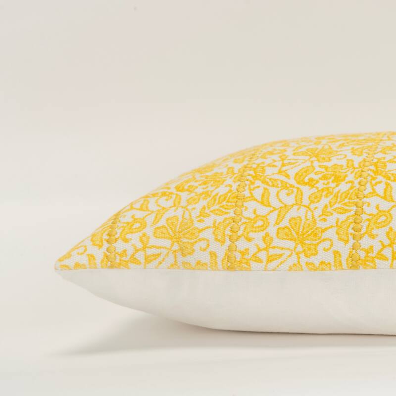 Rizzy Home Transitional Down Filled Decorative Pillow 14"x26"