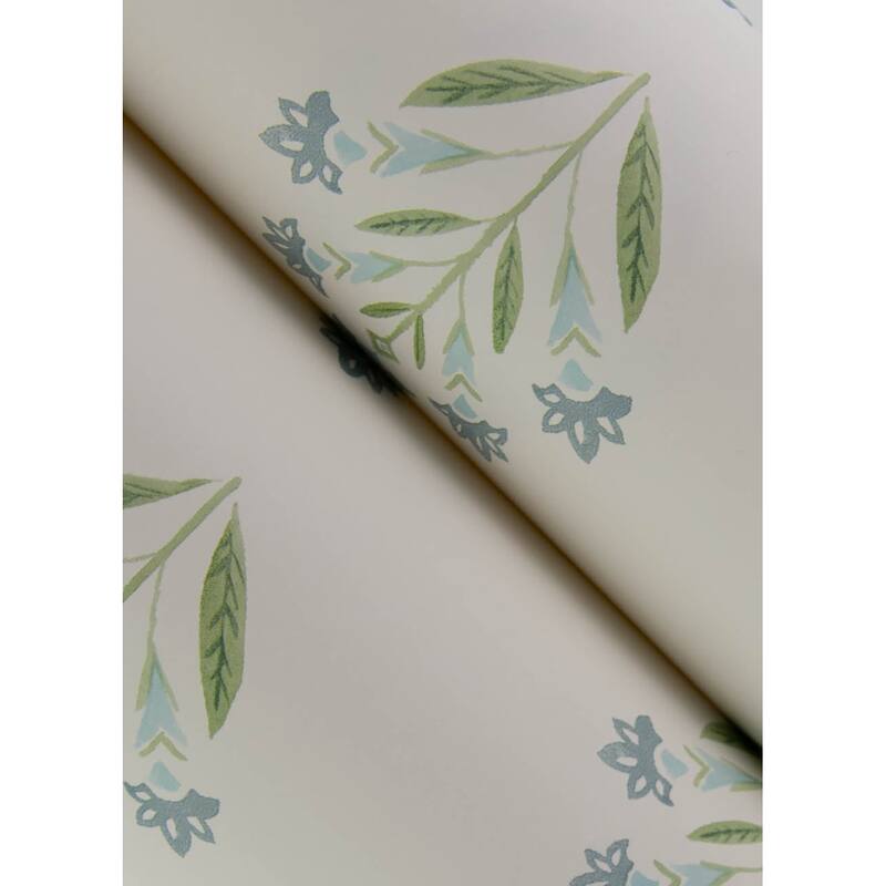 Chesapeake Kova Aquamarine Floral Crest Wallpaper