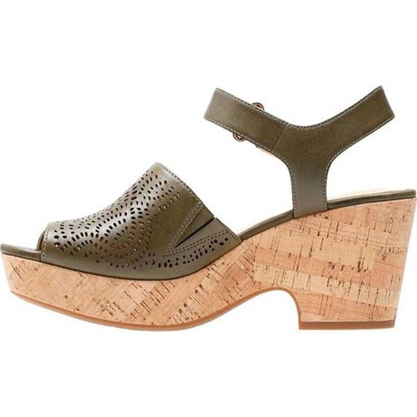 Clarks Maritsa Nila Wedge Sandal 2024 www.horepnicko.cz
