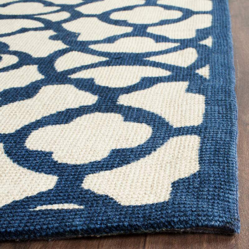 SAFAVIEH Handmade Cedar Brook Hildur Modern Jute Rug