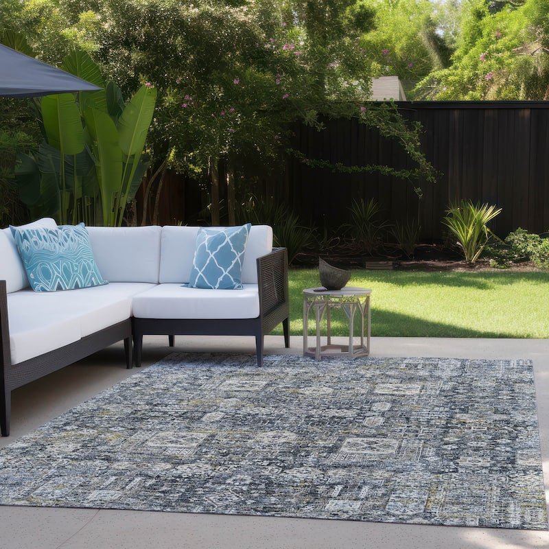 Machine Washable Indoor/ Outdoor Chantille Vintage Traditional Rug