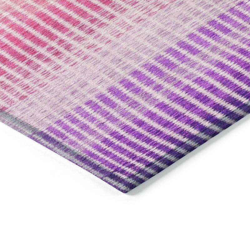 Machine Washable Indoor/ Outdoor Contemporary Stripes Chantille Rug
