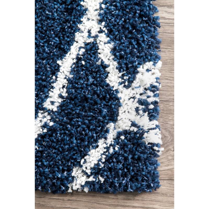 Nuloom Alexa Moroccan Trellis Shag Area Rug