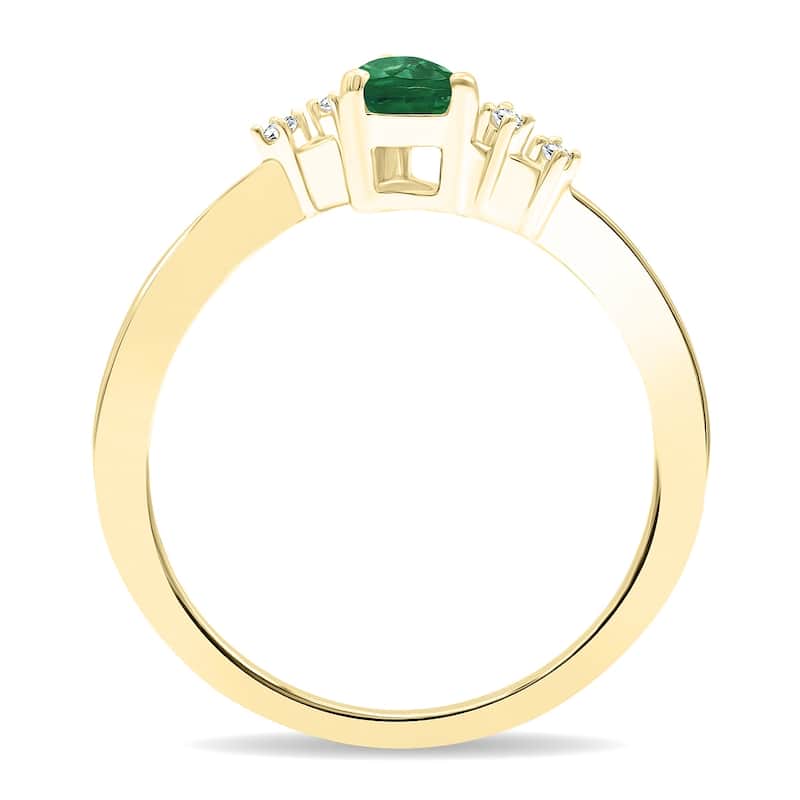 Women's Pear Shaped Emerald and Diamond Wave Ring in 10K Yellow Gold