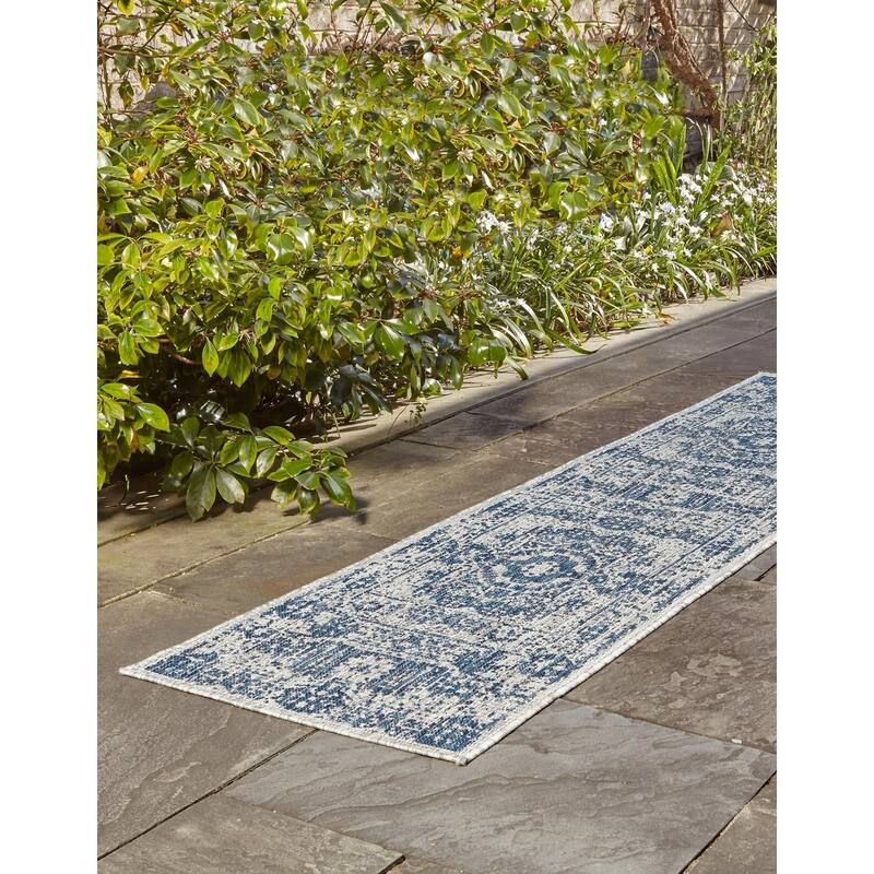 Outdoor Nirie Collection Area Rug