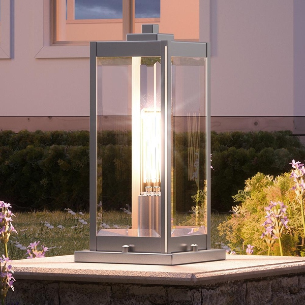 Farmhouse shop light post