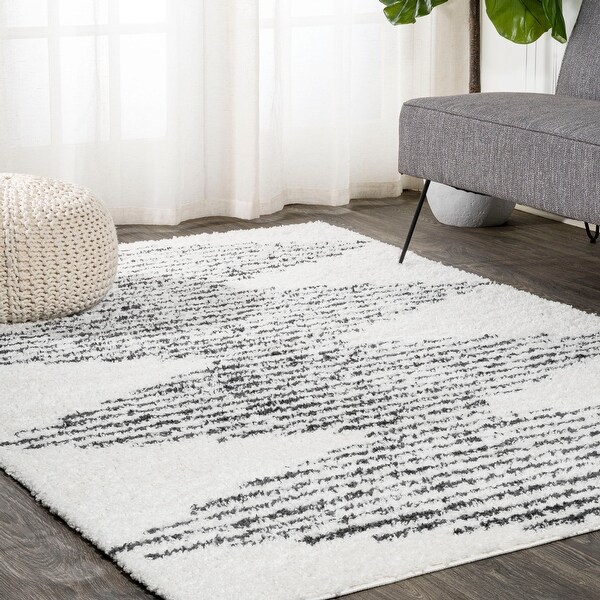 JONATHAN Y Elm Diamond Stripe Geometric Shag Area Rug. Opens flyout.