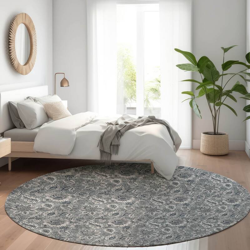Machine Washable Indoor/ Outdoor Chantille Floral Farmhouse Rug