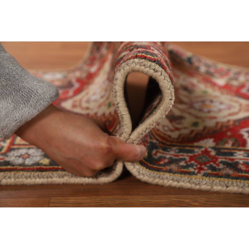 Hand Knotted Oriental 100% Wool Carpet Traditional Medallion Beige & Ivories Heriz (serapi) Area Rug - 3' 0'' X 2' 0''