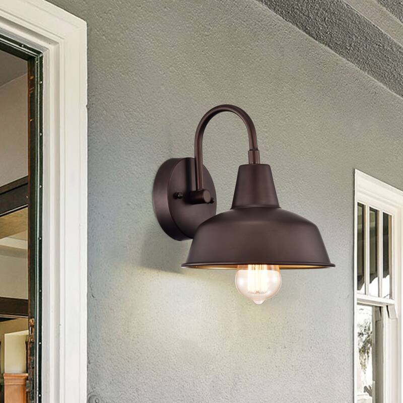 1-light Indoor/ Outdoor Wall Sconce