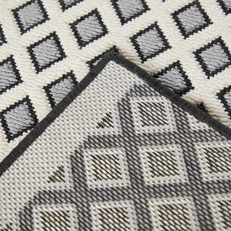 Edgar Diamond Indoor/Outdoor Area Rug
