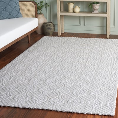 SAFAVIEH Handmade Marbella Iounona Rug