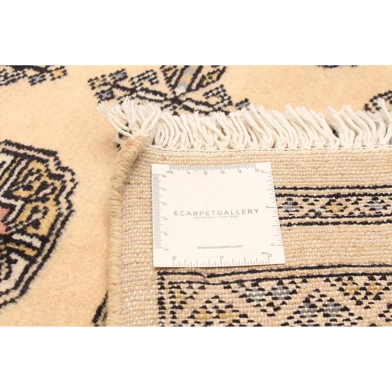 ECARPETGALLERY Hand-knotted Peshawar Bokhara Beige Wool Rug - 3'1 x 5'4