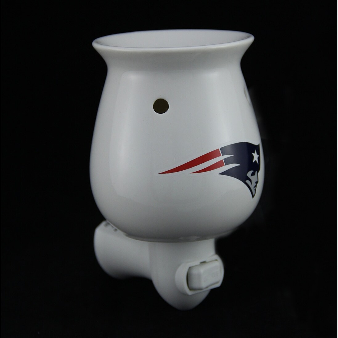 Shop Nfl New England Patriots Plug In Scented Oil Or Wax Warmer Nightlight Off White Overstock 16756779