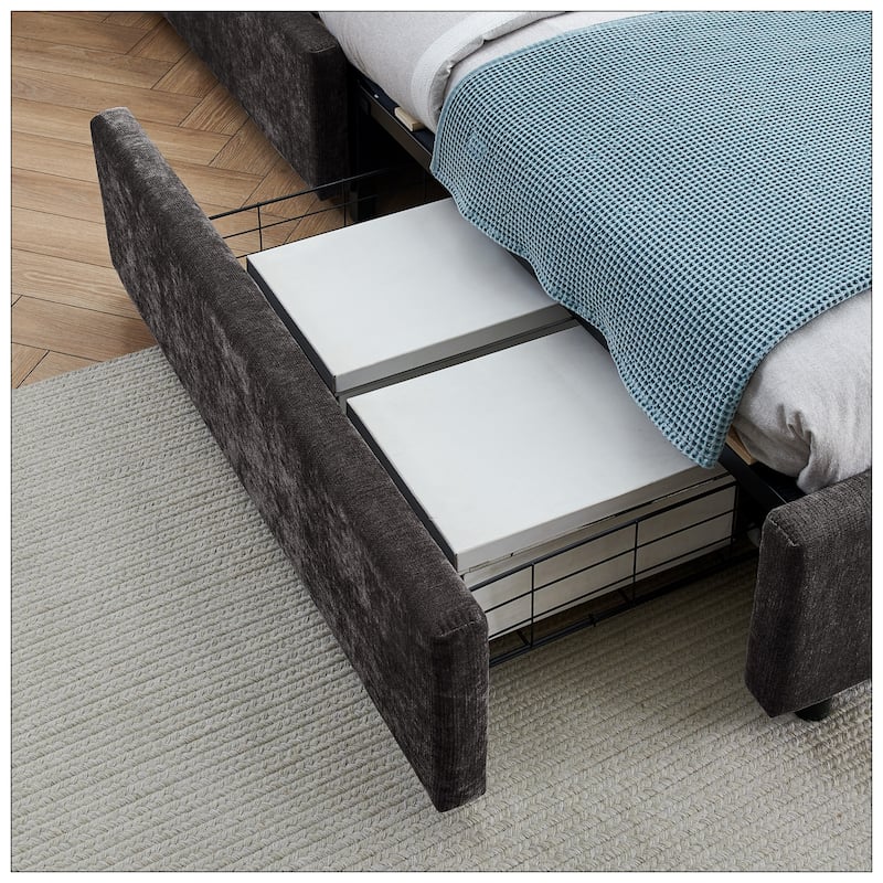 Queen size cushioned bed for Bedroom
