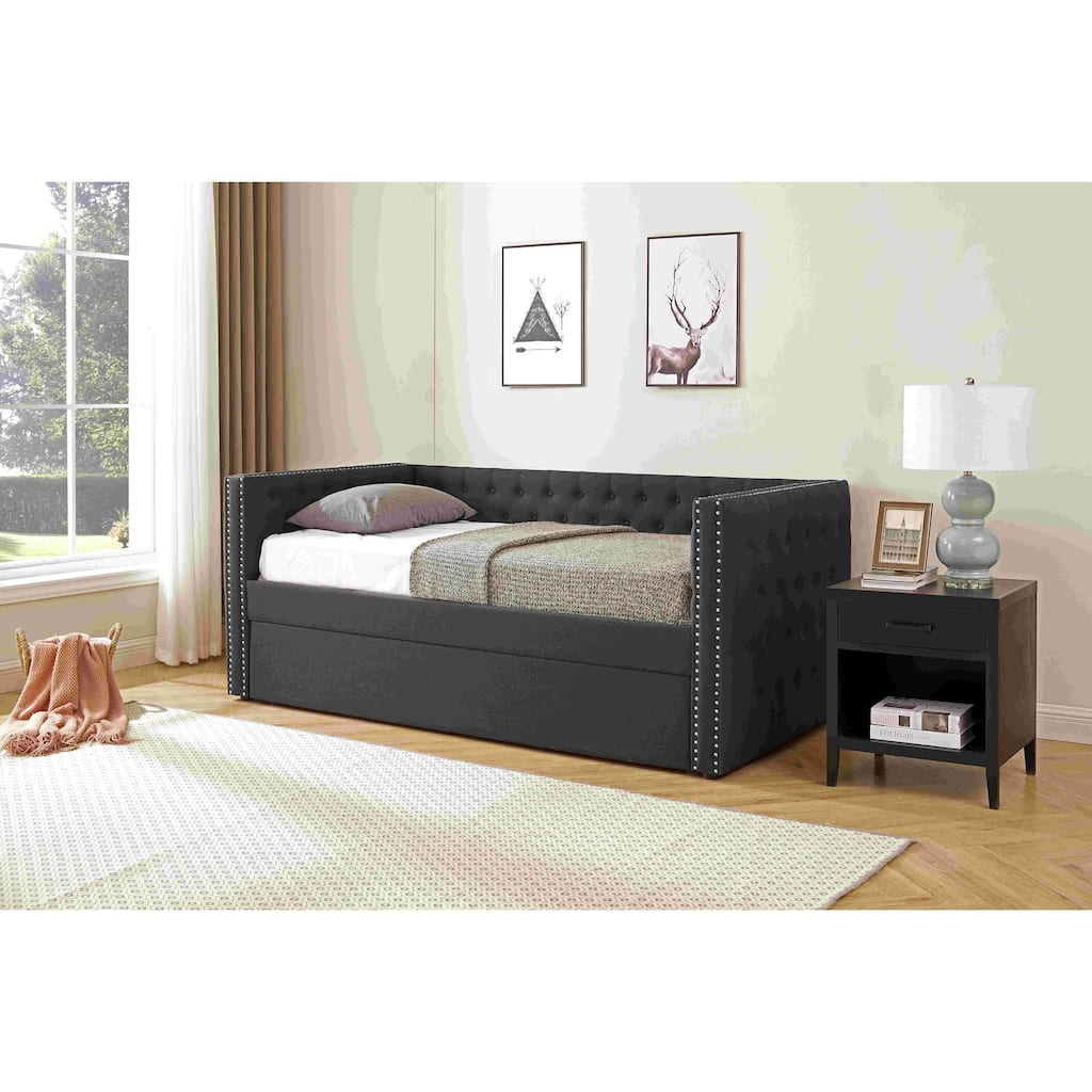 Upholstered Daybed With Drawers