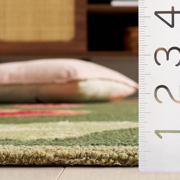 dimension image slide 0 of 2, SAFAVIEH Handmade Chelsea Britny French Country Fruit Wool Rug