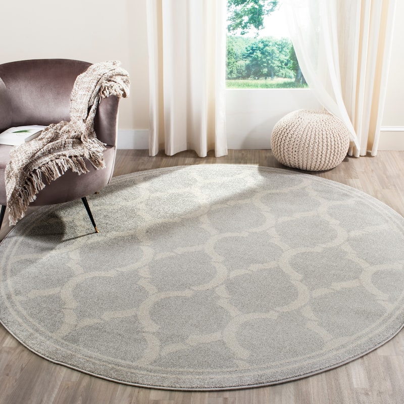 SAFAVIEH Amherst Huynh Modern Rug - 7' Round - Light Grey/Ivory