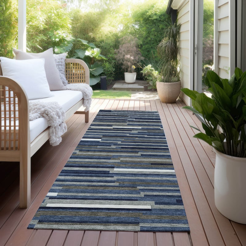 Machine Washable Indoor/ Outdoor Chantille Modern Stripes Rug - Navy - 2'3" x 7'6"