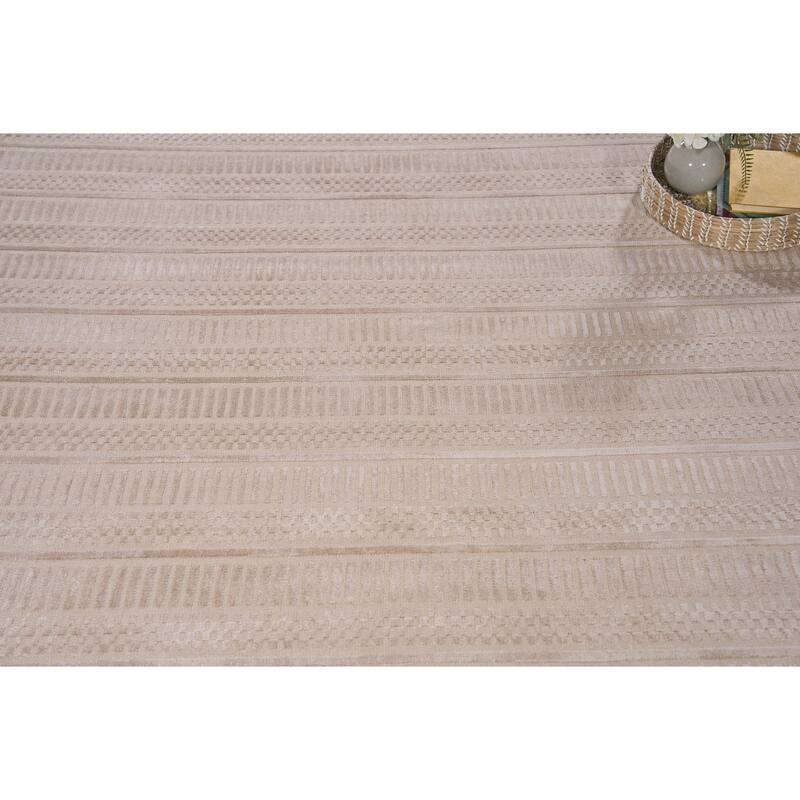EXQUISITE RUGS ONE-OF-A-KIND Addison Collection Hand Loomed Light Beige Rug - 10'x14'