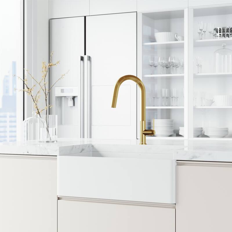 VIGO Hart Hexad 18" H Single Handle Pull-Down Kitchen Faucet