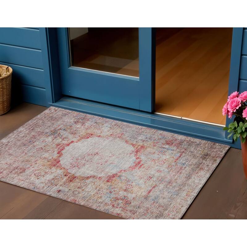 HomeRoots Oriental Traditional Rectangle Outdoor Rug - 3' x 5'