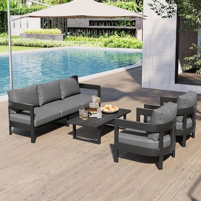 4-Piece Outdoor 5-Seater Iron Sofa Set with Coffee Table