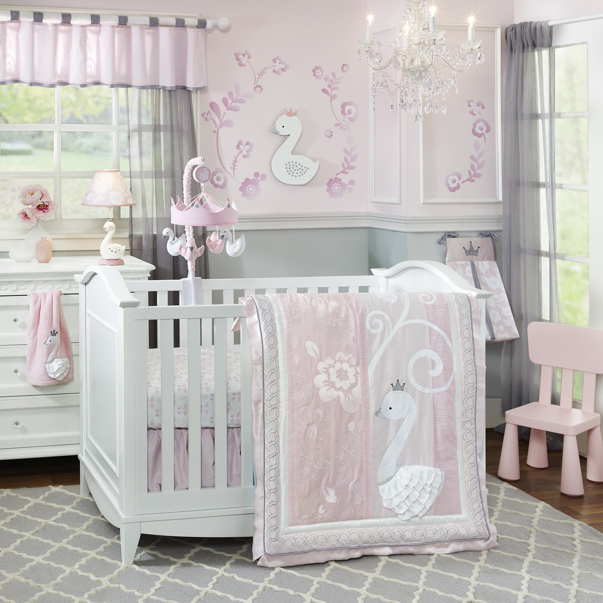 swan themed nursery