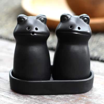 Novica Handmade Fanciful Frogs In Black Ceramic Salt And Pepper Set
