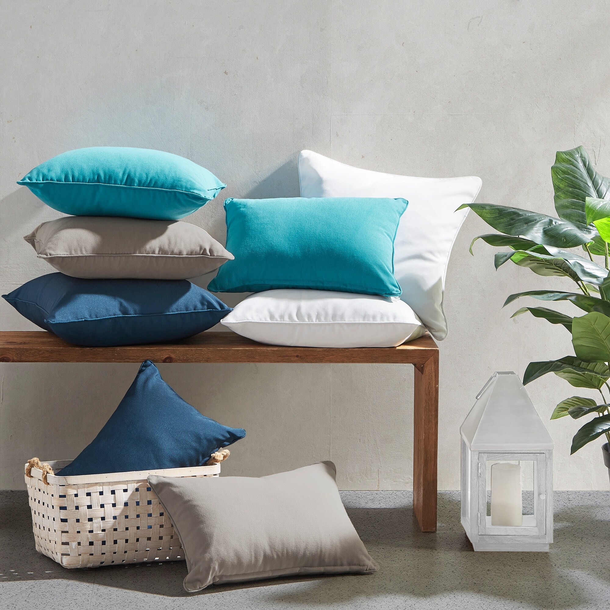Madison Park Mission Solid 3M Scotchgard Outdoor Oblong Pillow