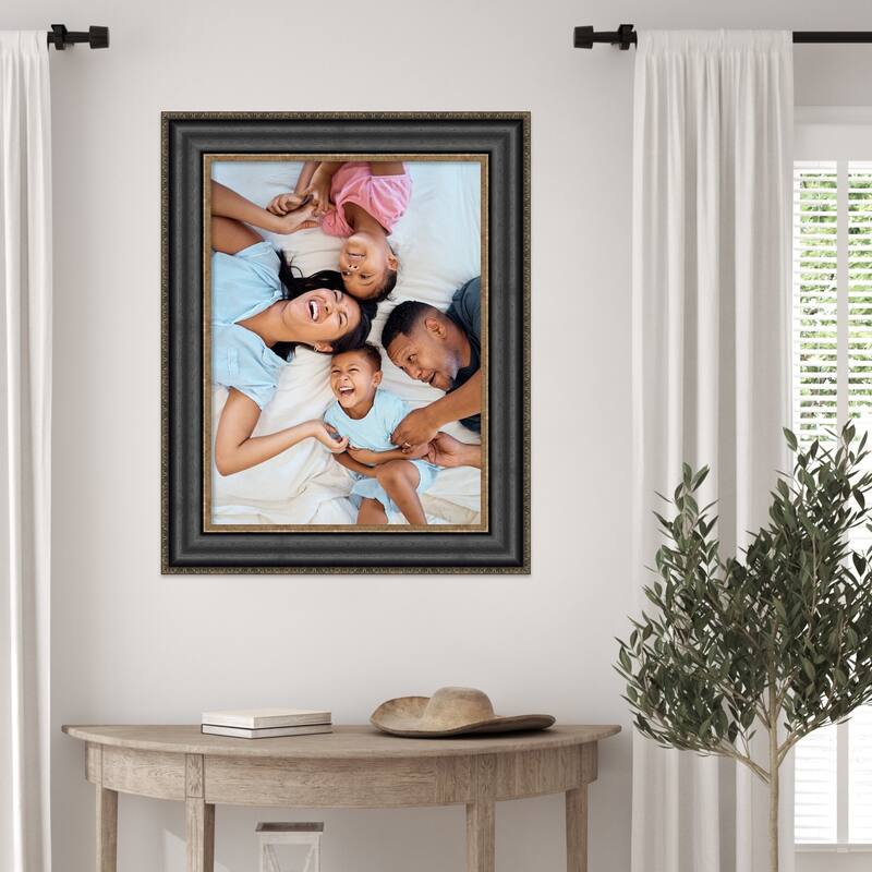 Thomas Black Bronze Framed Picture Frame, Photo Frame