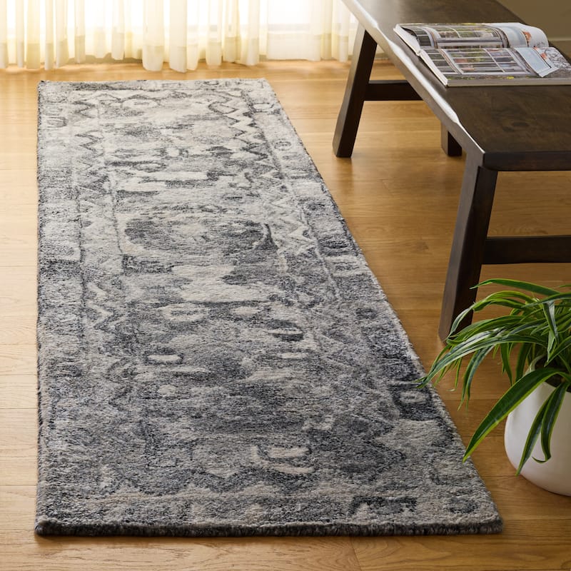 SAFAVIEH Handmade Anatolia Ramzia Traditional Rug