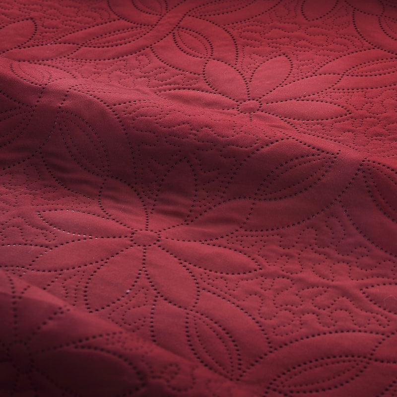 3-piece Fashionable Solid Embossed Quilt Set Bedspread Cover