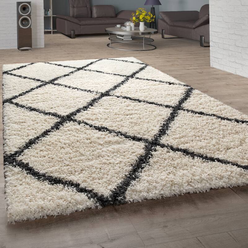 Soft Shag Rug in Anthracite with Diamond Pattern - Scandi Design - 2'8" x 4'11" - Cream