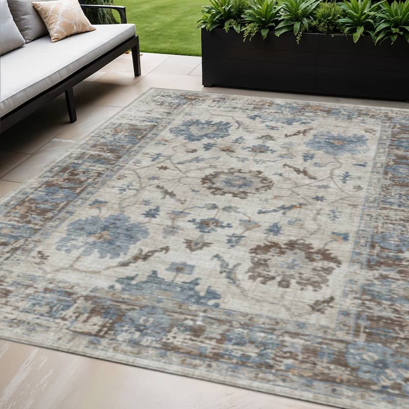HomeRoots Floral Traditional Rectangle Outdoor Rug - 10' X 14'