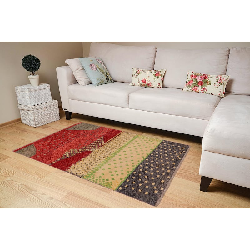 Shabby Chic Balochi Garrison Red/Gray Hand Knotted Wool Rug - 3'2'' x 4'10''