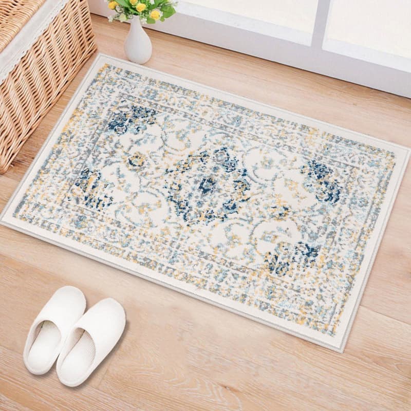 World Rug Gallery Traditional Distressed Oriental Rug