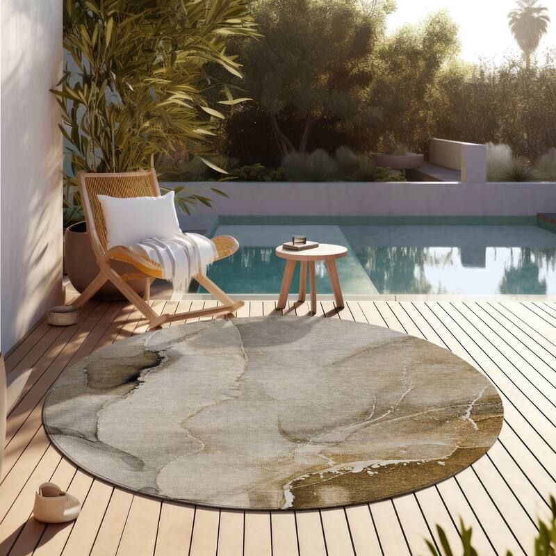 Machine Washable Indoor/ Outdoor Abstract Chantille Rug
