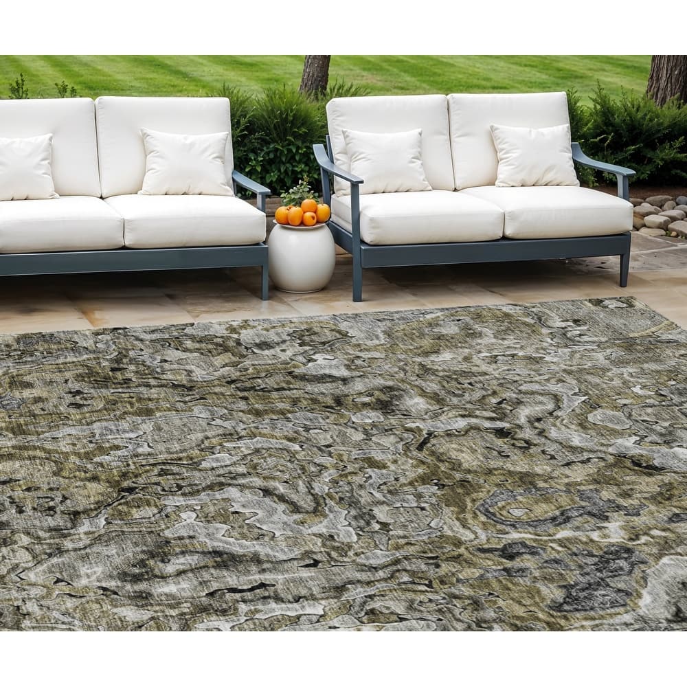 HomeRoots Abstract Transitional Rectangle Outdoor Rug