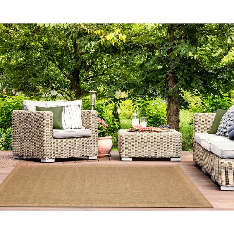 Liora Manne Sahara Texture Border Indoor/Outdoor Rug